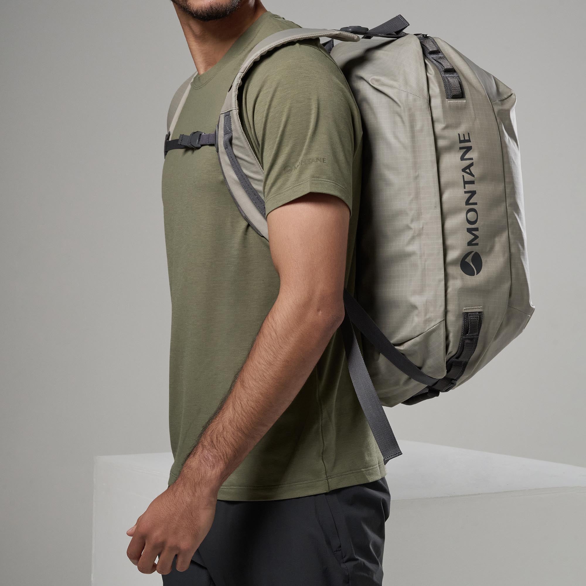 トランジション ダッフル 40L 4