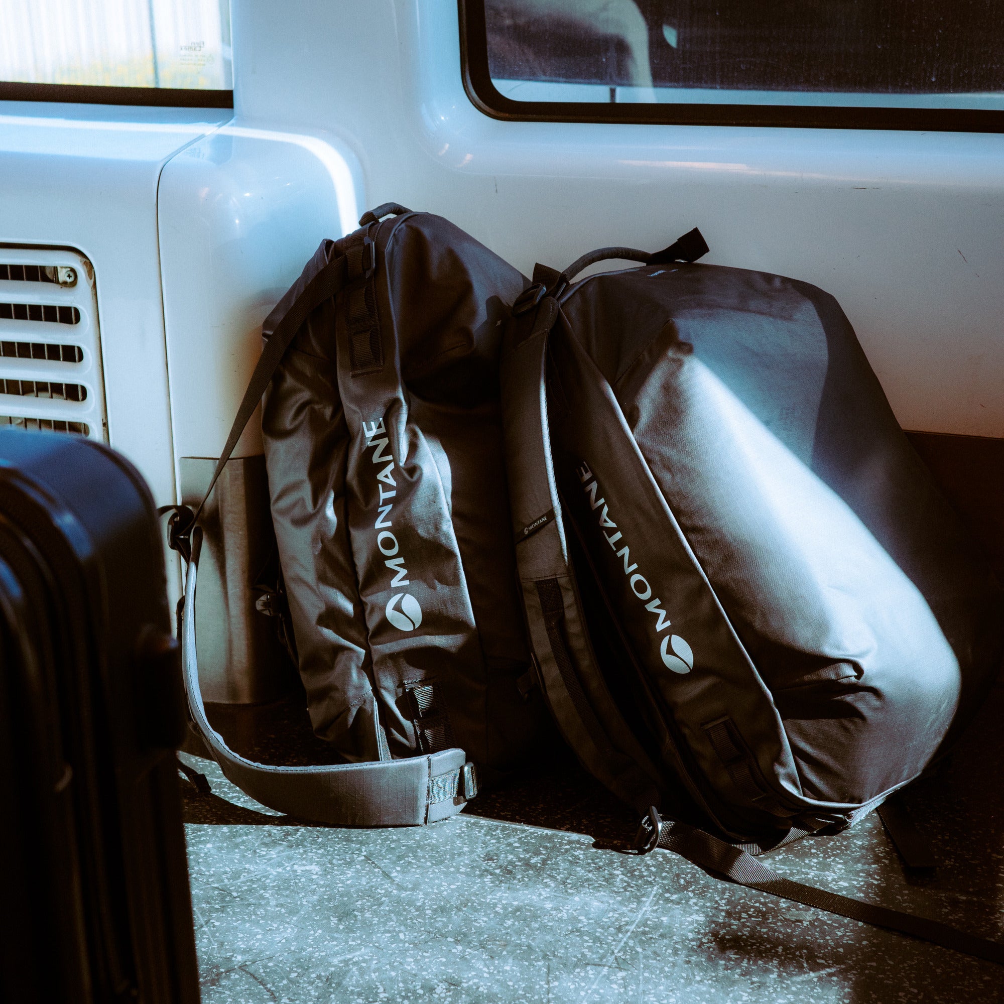 トランジション ダッフル 70L 2